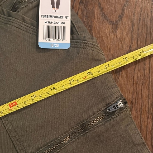 Joie Olive Skinny Jeans​ - Picture 9 of 12